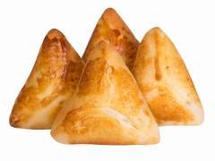 Mini Esfirra de Frango com Requeijão 25 Unidades R$16,00